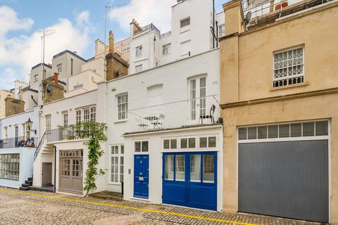 2 bedroom terraced house for sale, Queensberry Mews West, London SW7