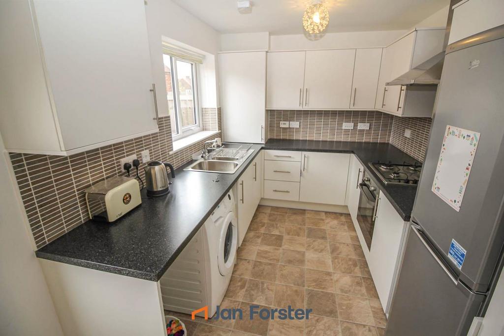 House in Newcastle upon Tyne, Tyne and Wear - View 3