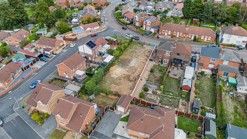 Alexandra Road, Harworth, Doncaster, DN11 - More