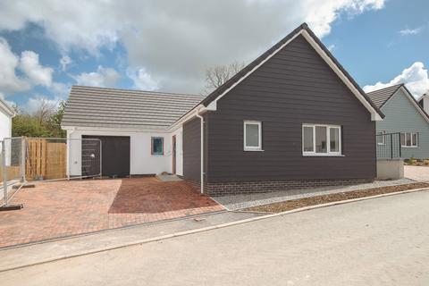 2 bedroom detached bungalow for sale, Evergreen Way, Mount Sandford Green, Barnstaple, EX32