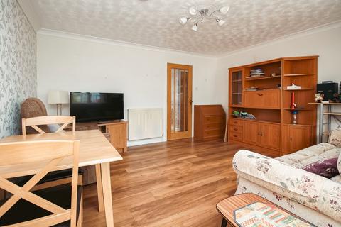 2 bedroom end of terrace house for sale, Karen Close, Bideford, EX39 4PQ