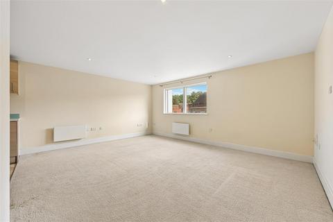1 bedroom flat for sale, Church Street, Epsom KT17