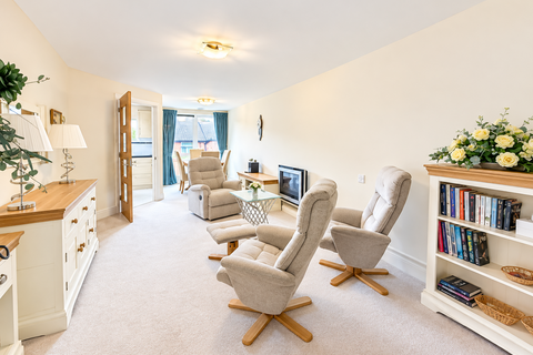 1 bedroom retirement property for sale, 29 Booth Court, Handford Road, Ipswich, Suffolk IP1 2GD