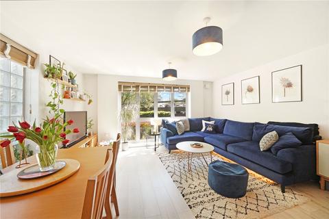 2 bedroom flat for sale, Mapesbury Road, Willesden Green, London, NW2