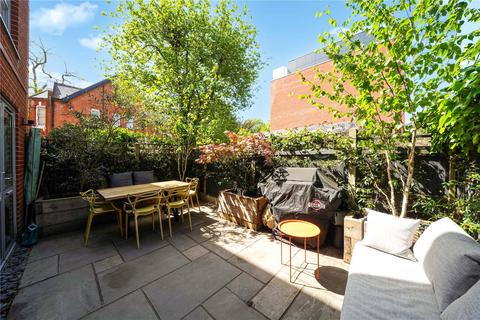 2 bedroom flat for sale, Mapesbury Road, Willesden Green, London, NW2