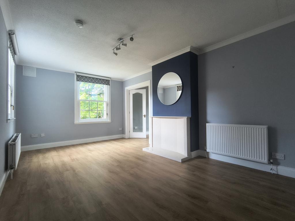 Apartment in Edinburgh - View 2