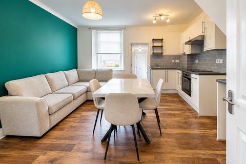 2 bedroom ground floor flat for sale, Tower Road North, Bristol