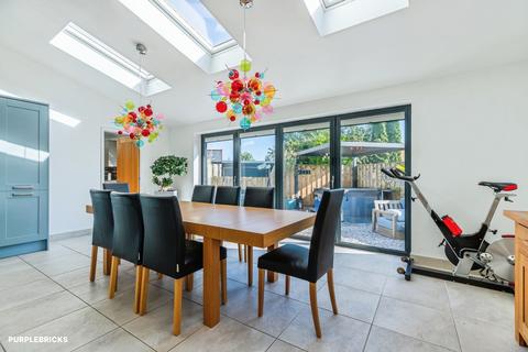 4 bedroom detached house for sale, Lancaster Drive, Clitheroe, BB7
