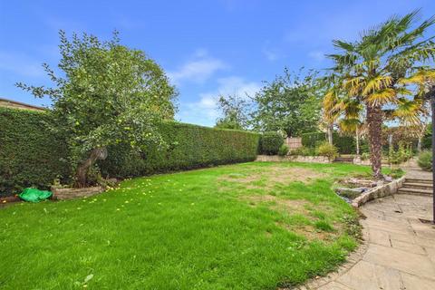 undefined, Geeston Road, Geeston, Ketton