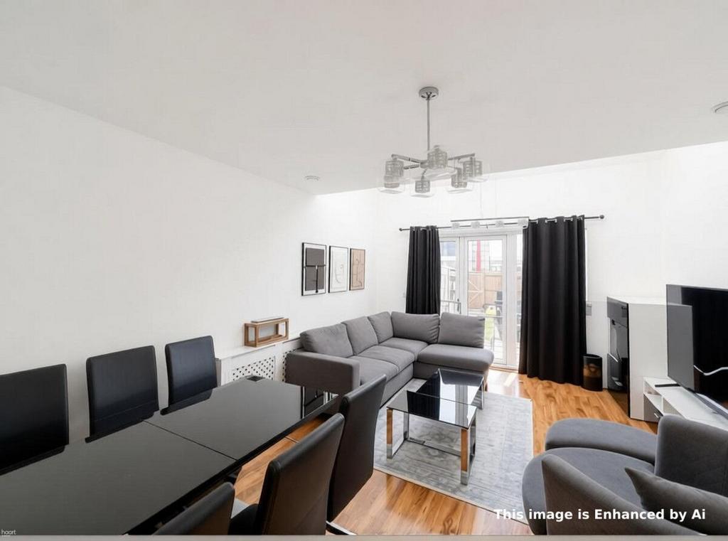 House in London - View 2
