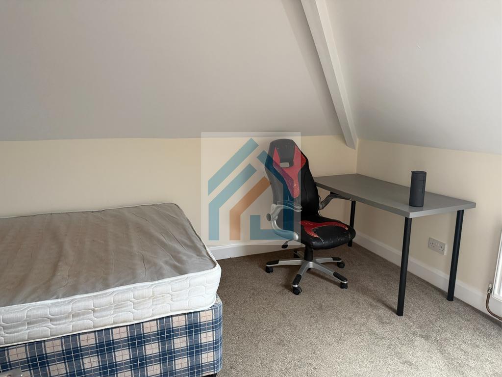 Apartment in Bournemouth - View 2
