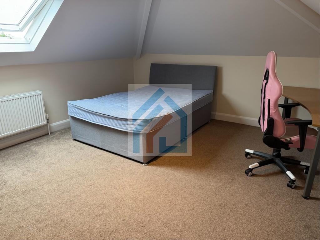 Apartment in Bournemouth - View 3