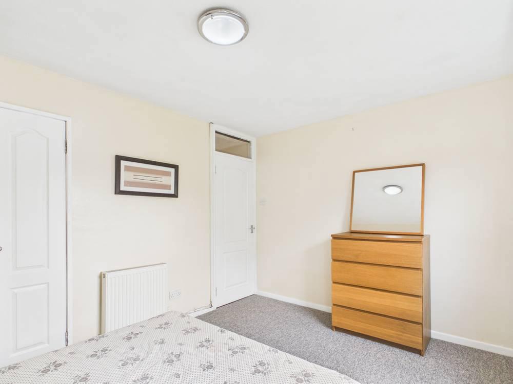 Apartment in Edinburgh - View 5