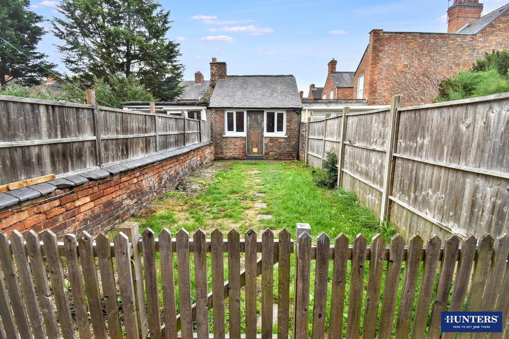 House in Oadby and Wigston, Leicestershire - View 3