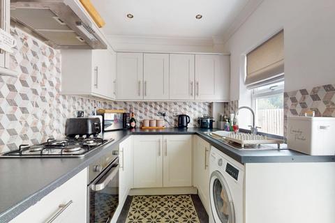 2 bedroom terraced house for sale, Dover Road, Northfleet Gravesend, DA11 9QN