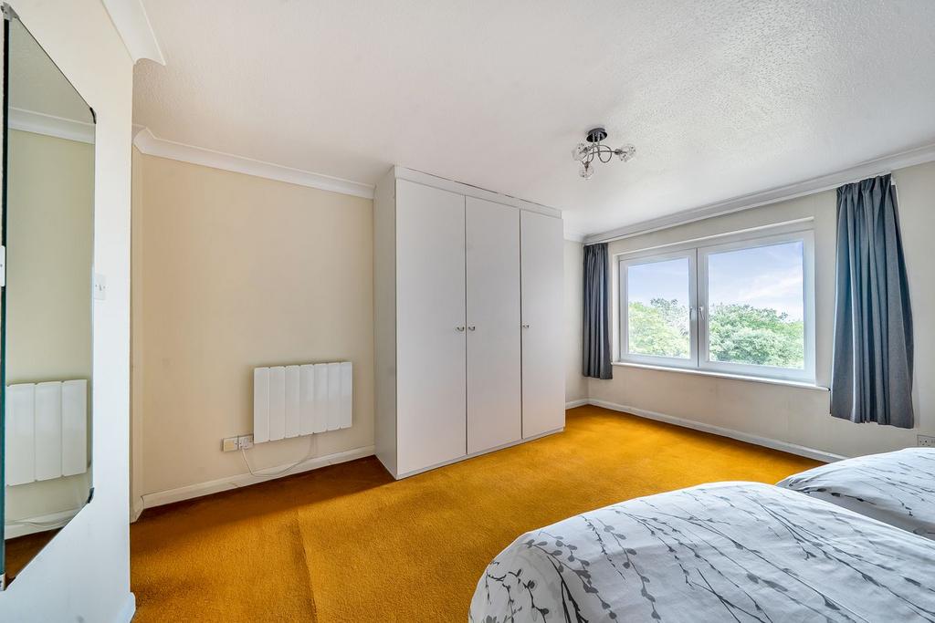 Apartment in Bournemouth - More