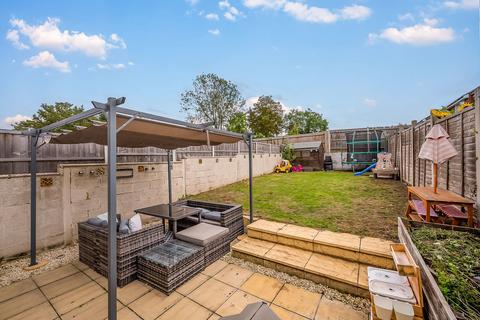 2 bedroom end of terrace house for sale, Swaisland Road, Dartford