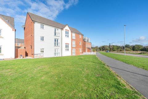 2 bedroom flat for sale, Bourges Court, Sprowston
