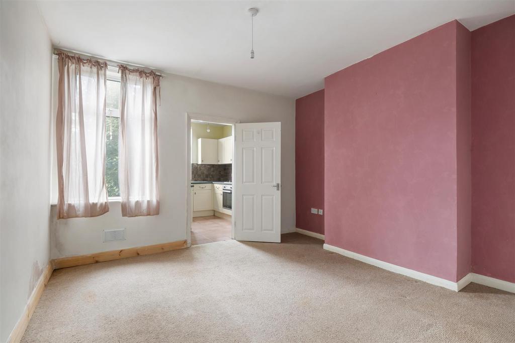 House in Sheffield - View 4