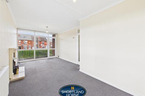 2 bedroom flat to rent, Sewall Highway, Coventry CV6