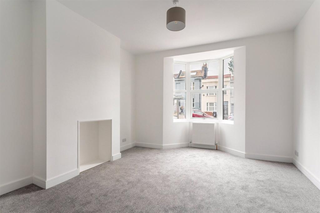 Apartment in Brighton - View 5