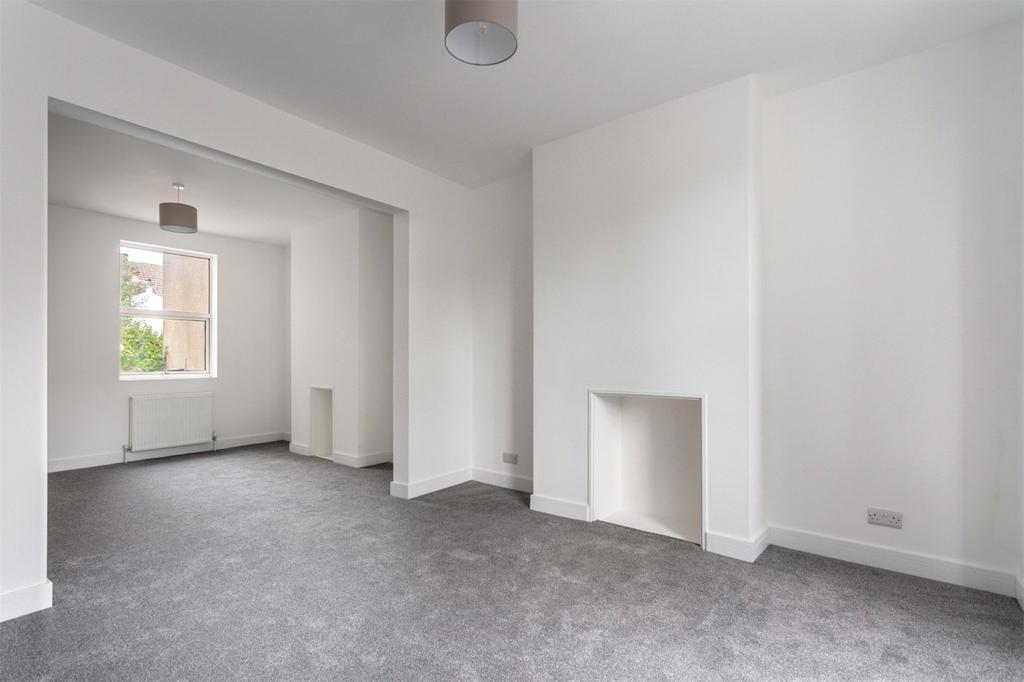 Apartment in Brighton - More