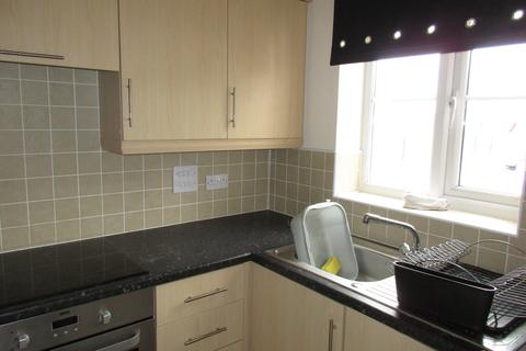 2 bedroom townhouse to rent - Newcastle Under-Lyme, Stoke-On-Trent ST5