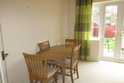 2 bedroom townhouse to rent - Newcastle Under-Lyme, Stoke-On-Trent ST5