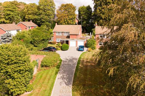 5 bedroom detached house for sale, Beechey Way, Crawley RH10