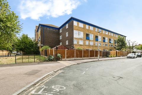 3 bedroom maisonette for sale, Jack Cornwell Street, Manor Park, London, E12