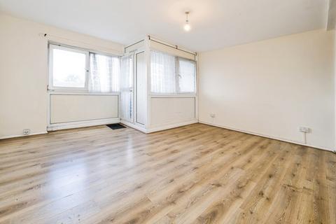 3 bedroom maisonette for sale, Jack Cornwell Street, Manor Park, London, E12