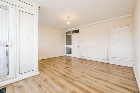 3 bedroom maisonette for sale, Jack Cornwell Street, Manor Park, London, E12