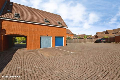 2 bedroom coach house for sale, Windsor Park Gardens, Norwich, NR6