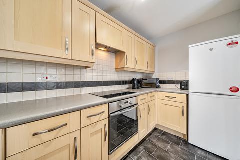 2 bedroom flat for sale, Abbots Mews, Burley, Leeds, LS4