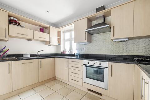 undefined, ROYAL SWAN QUARTER, LEATHERHEAD, KT22