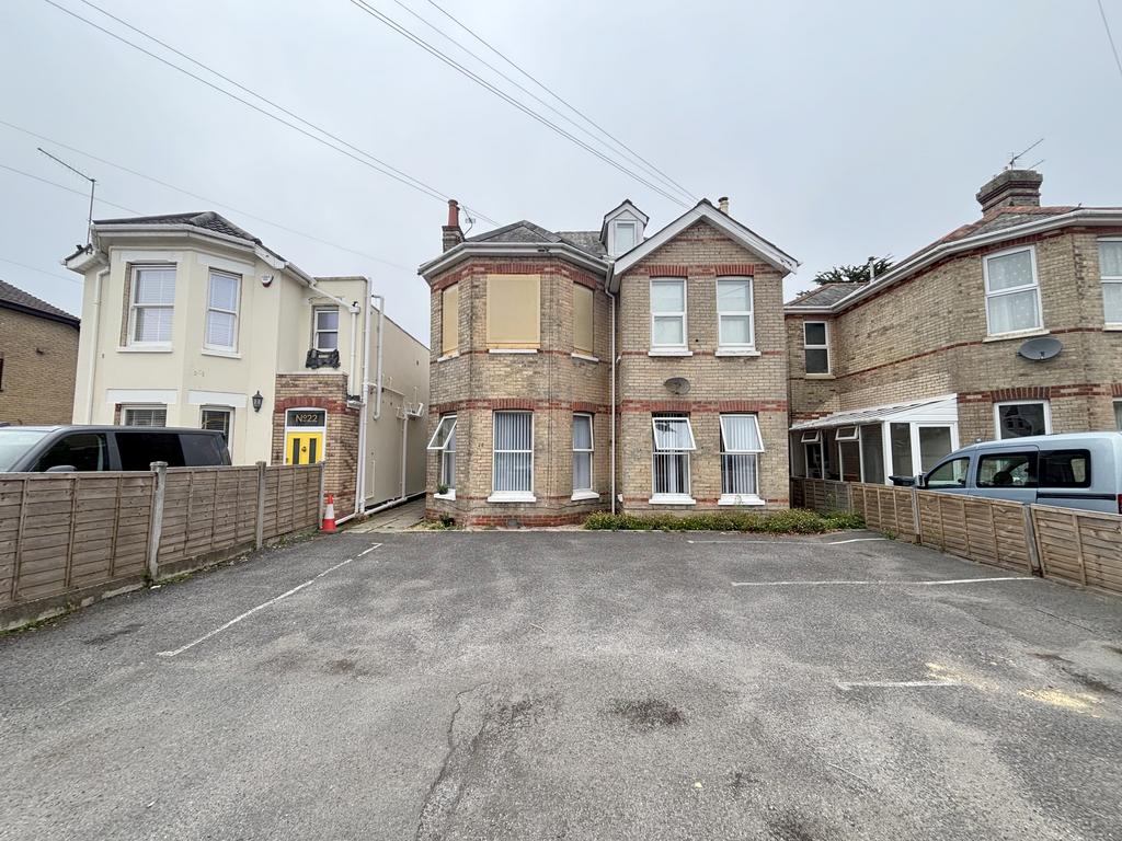 Apartment in Bournemouth
