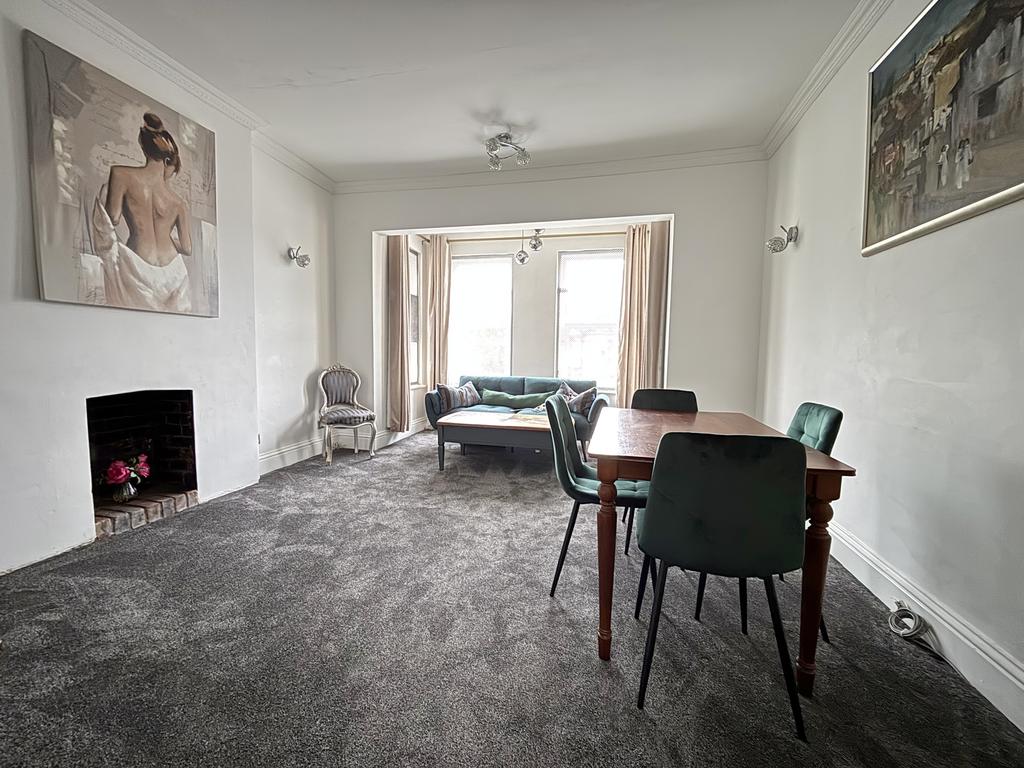 Apartment in Bournemouth - View 2