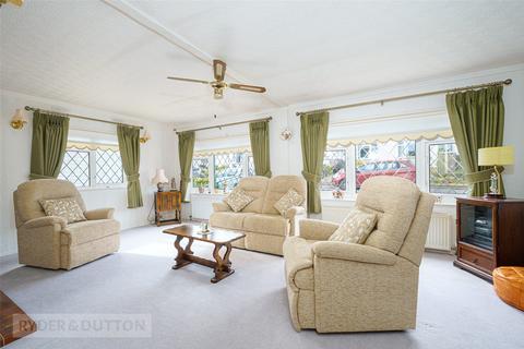 2 bedroom bungalow for sale, Andrew Crescent, Crosland Hill, Huddersfield, West Yorkshire, HD4