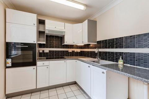 1 bedroom apartment for sale, Collingwood Court, Royston