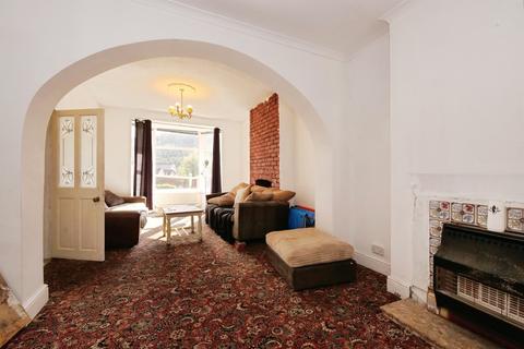 4 bedroom semi-detached house for sale, Gladstone Street, Abertillery