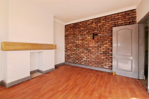 4 bedroom semi-detached house for sale, Gladstone Street, Abertillery