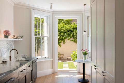 undefined, Barkston Gardens, Earls Court, South Kensington, London, SW5