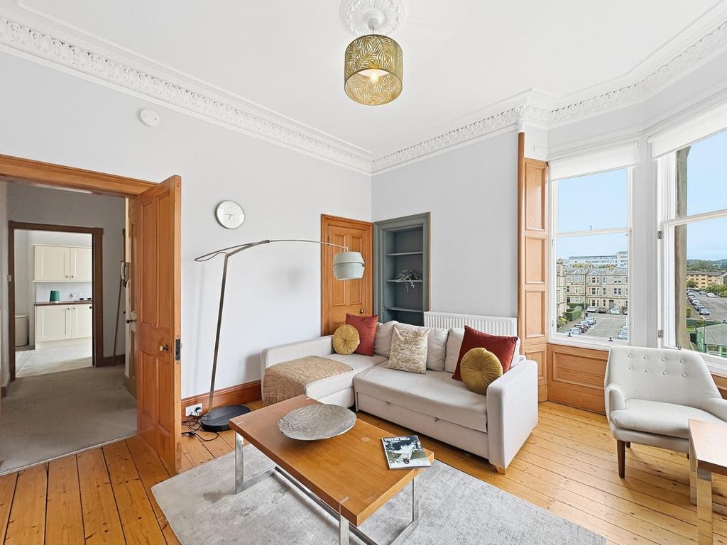 Apartment in Edinburgh - View 4