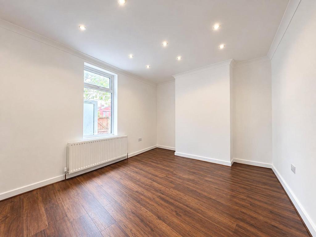 House in Liverpool, Mossley Hill - View 3