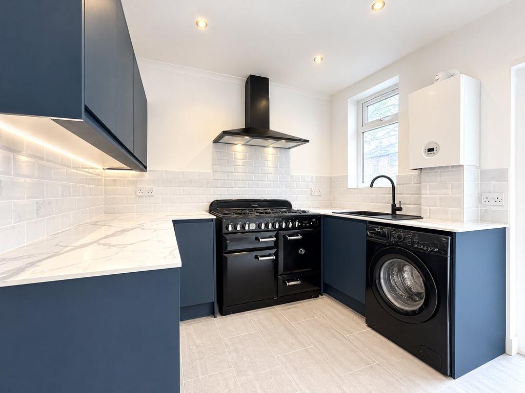 House in Liverpool, Mossley Hill - View 4