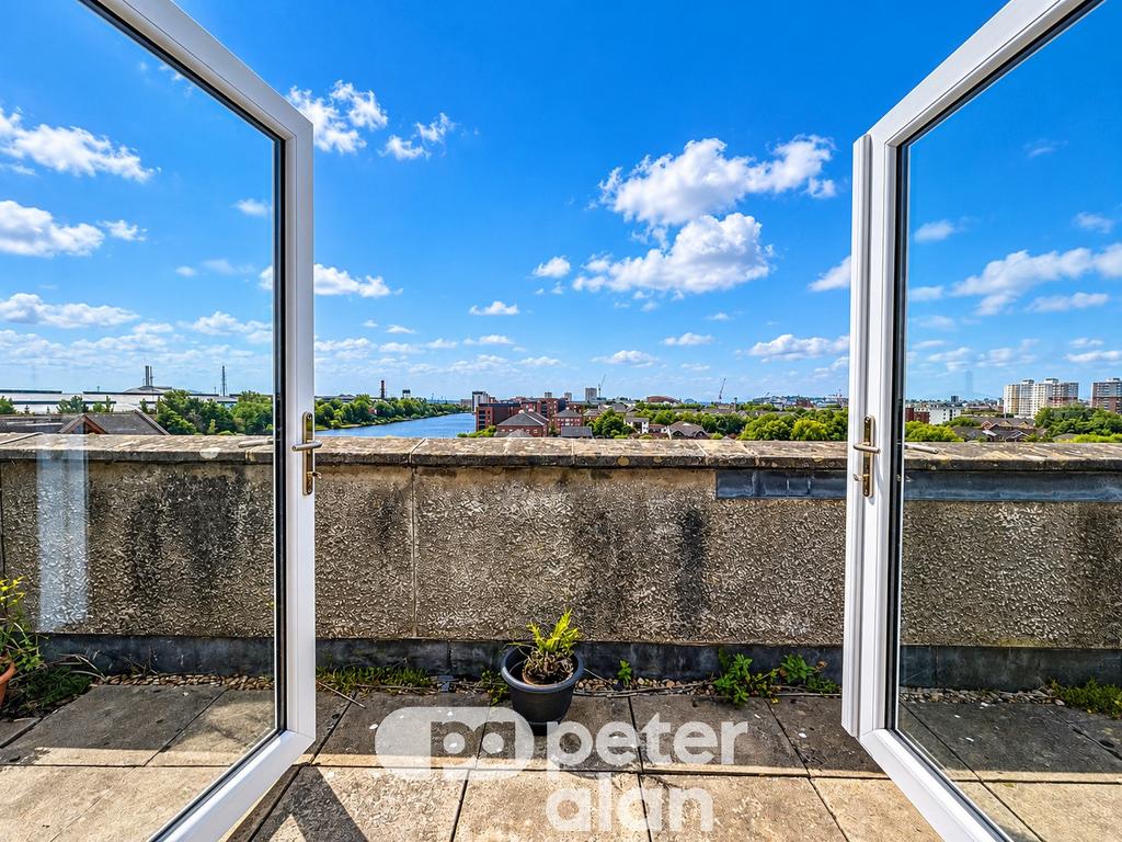 Apartment in Cardiff - View 5