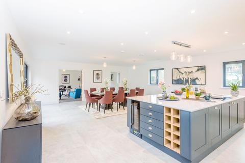 4 bedroom detached house for sale, Lee Road, Saunderton, HP27