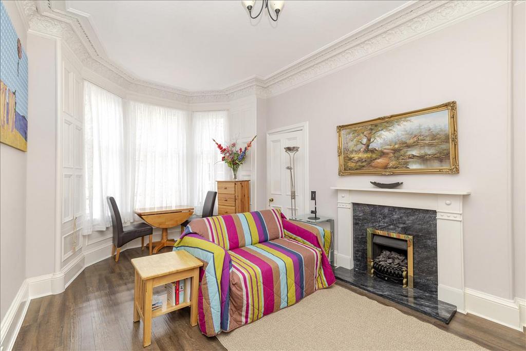 Apartment in Edinburgh - View 2