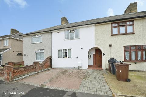 4 bedroom semi-detached house for sale, Fitzstephen Road, Dagenham, RM8