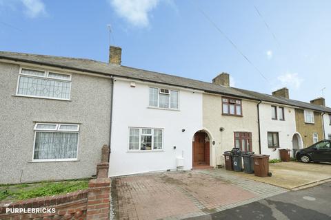 4 bedroom semi-detached house for sale, Fitzstephen Road, Dagenham, RM8